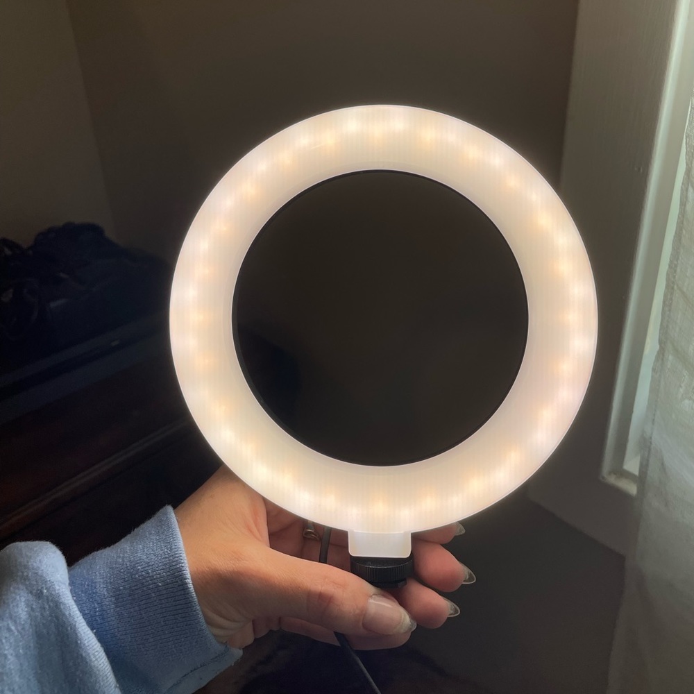 Ring Light - Picture 4 of 6